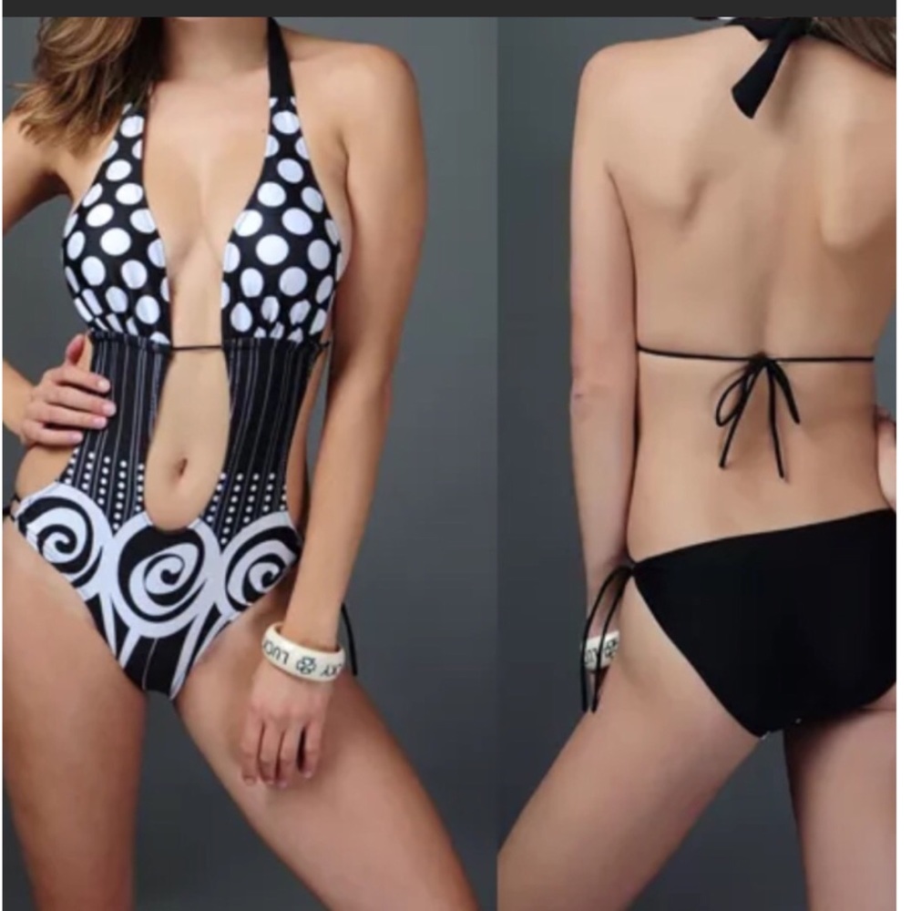 Black & White Polka Dot Monokini NWT - S